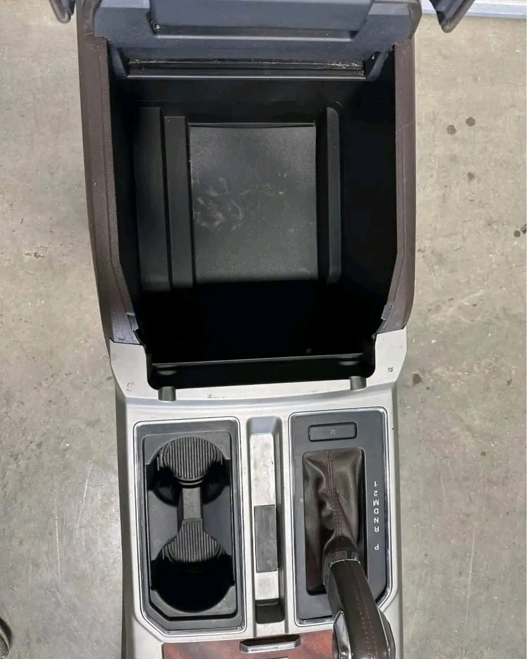 Center console king range
