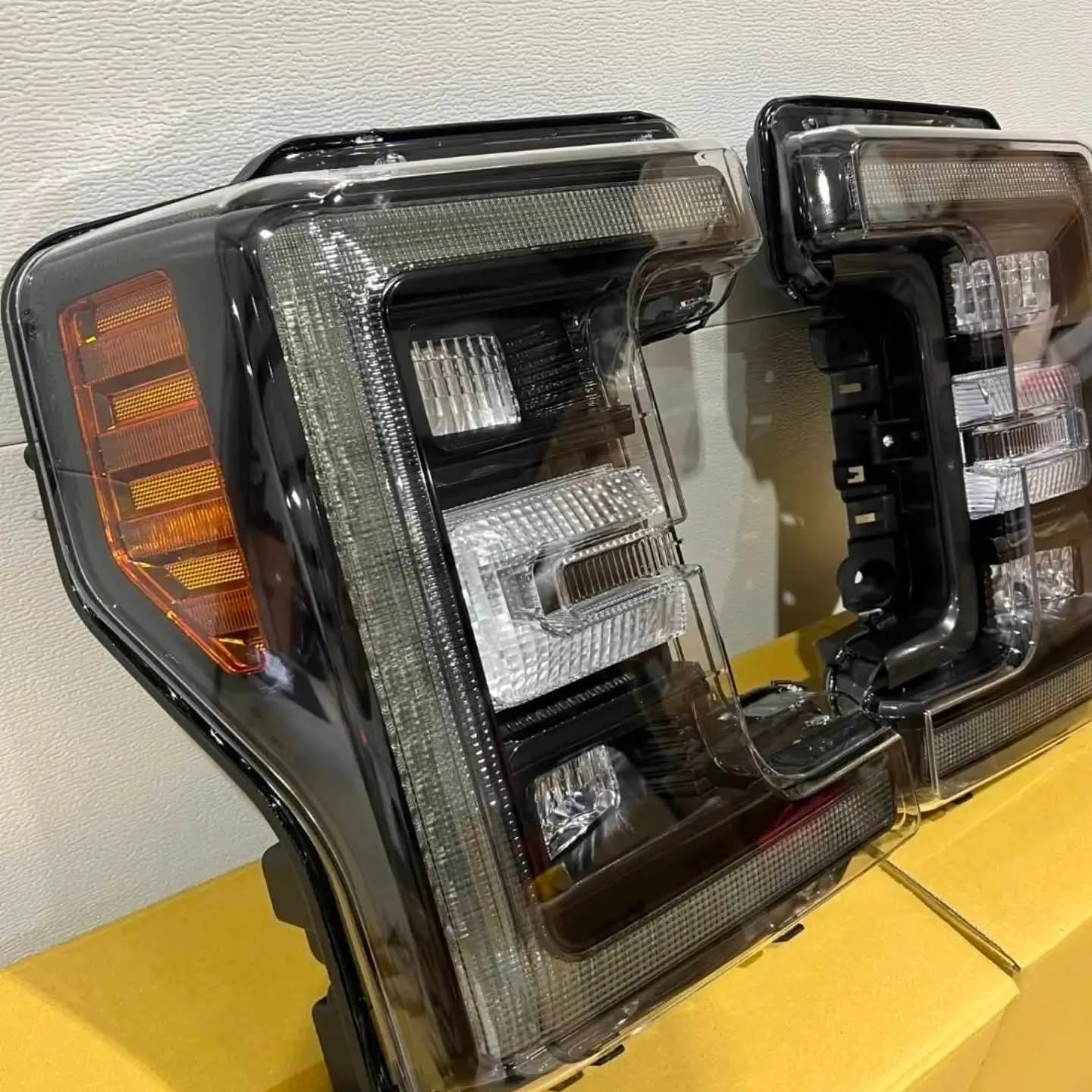 F150,f250, f350 headlights — photo 2
