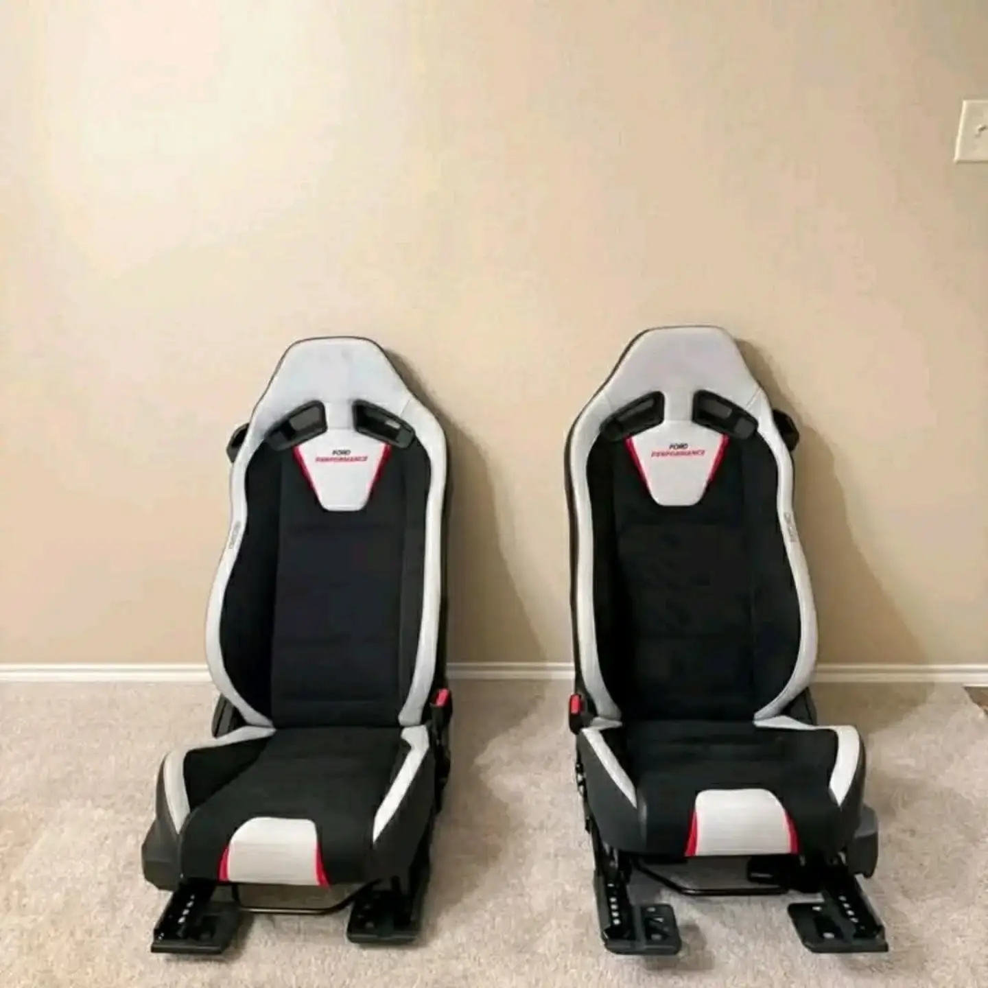S650 Ford performance Recardo seats — photo 2