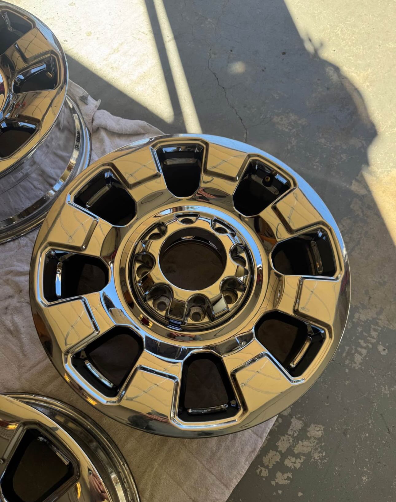King Ranch Wheels 🛞 (8×170 bolts) pattern — photo 3