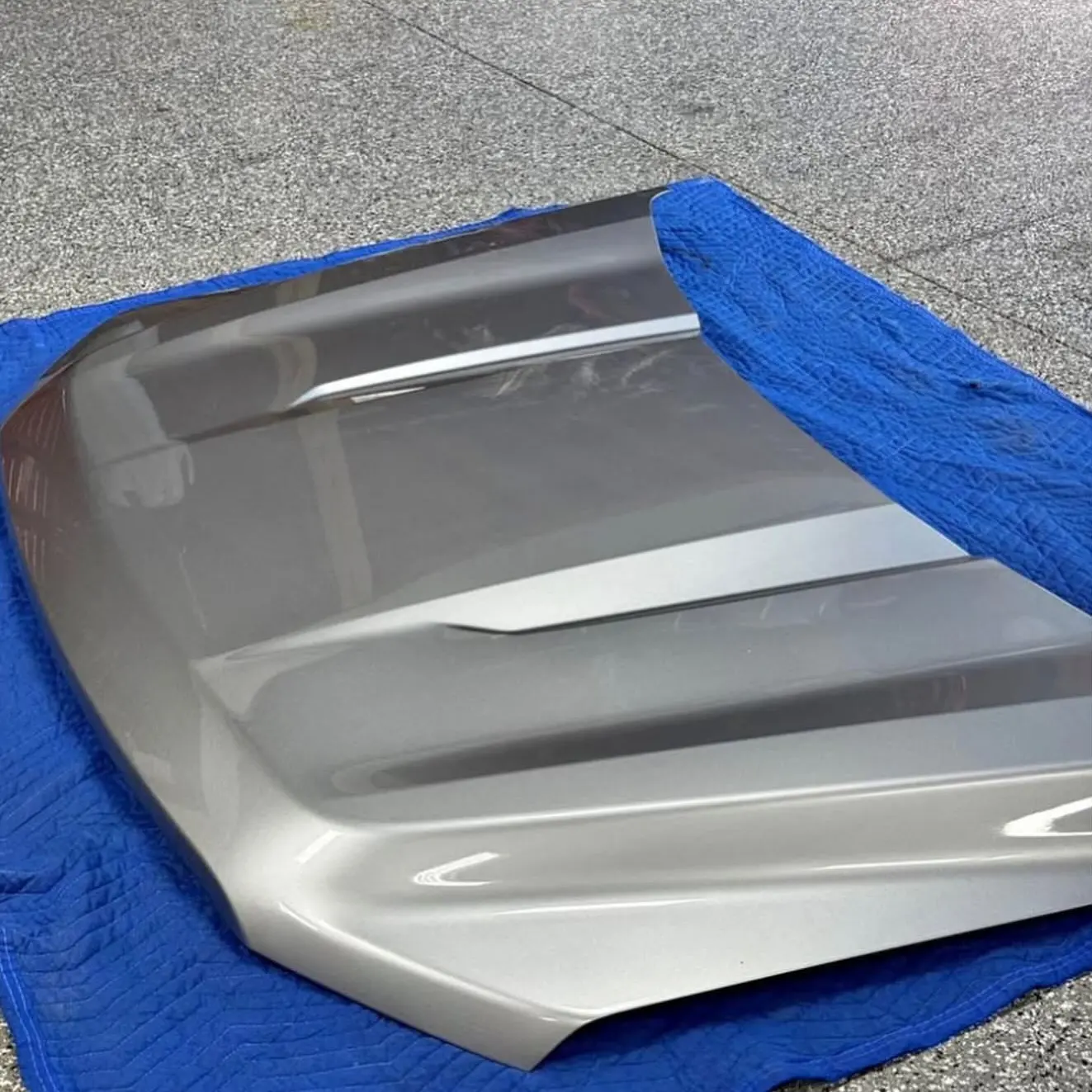F150 lariat hood — photo 4