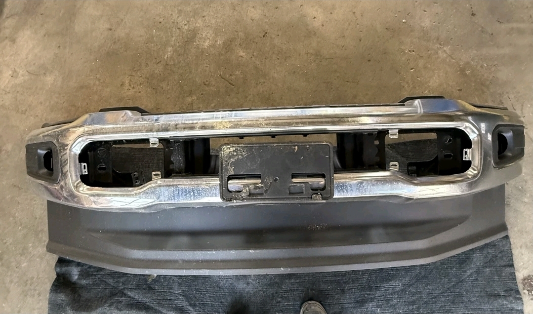 F-350 Front Bumper (Chrome)