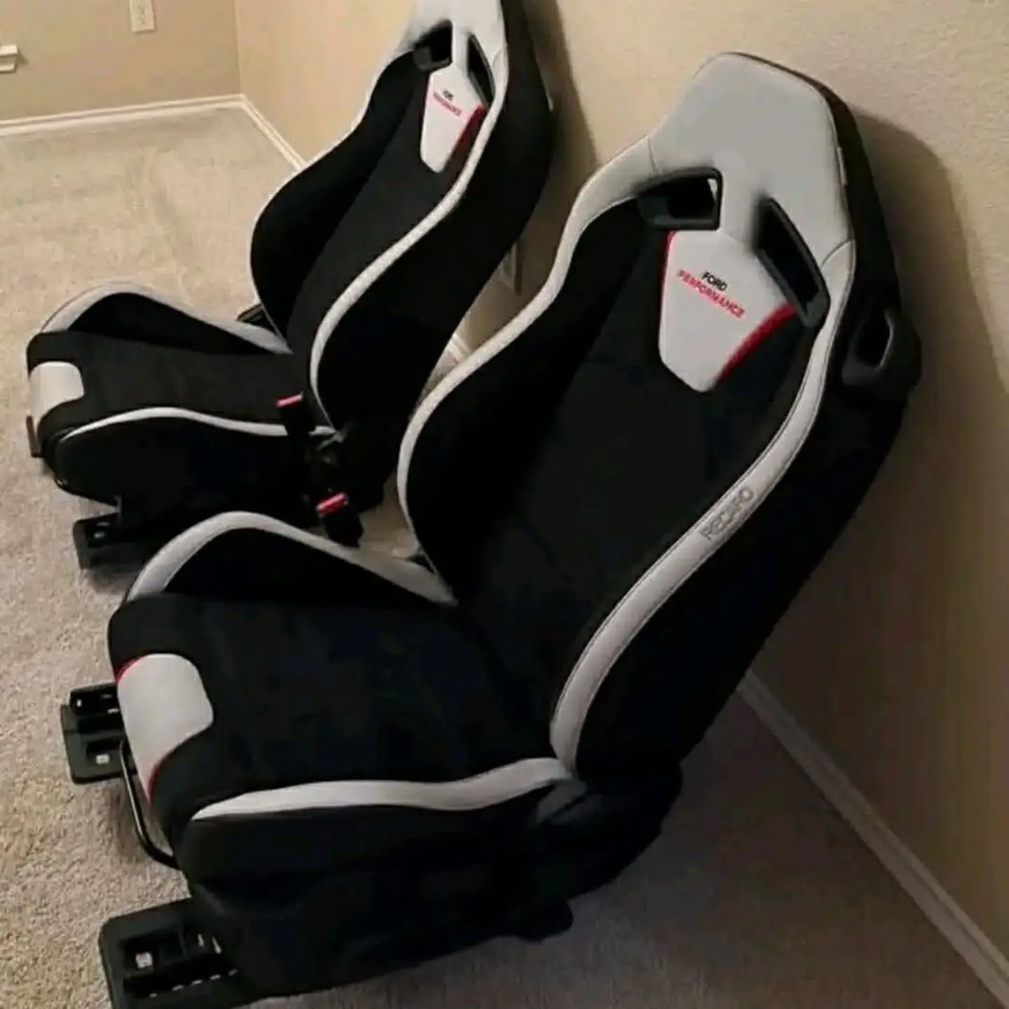 S650 Ford performance Recardo seats — photo 3
