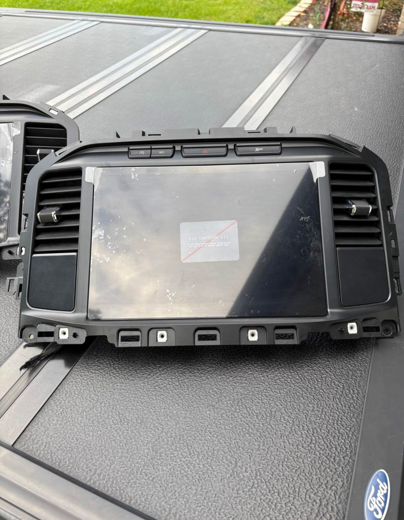 F150 12.0 inch touchscreen — photo 3