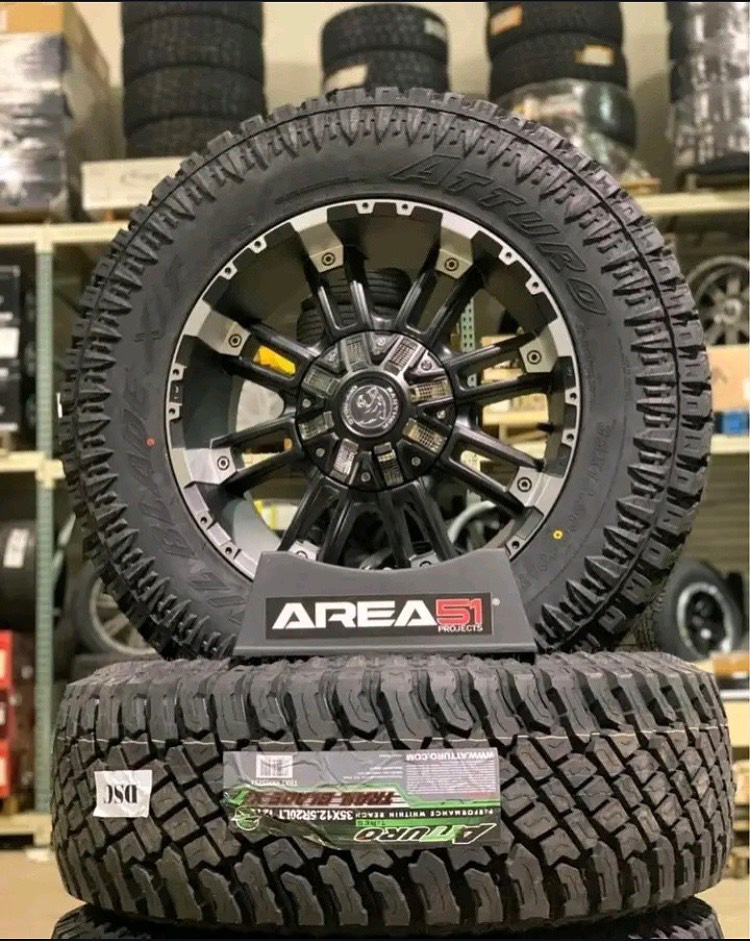 F-150/F-250 Off-Road Wheel & Tire Set — photo 3