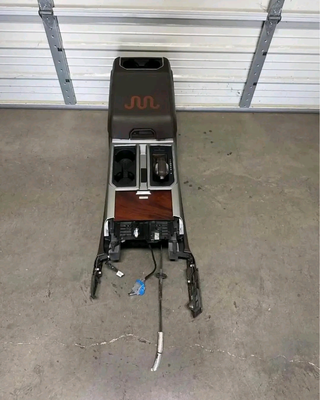 Center console king range — photo 4